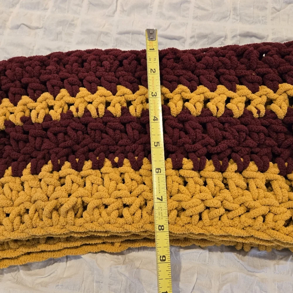 Handmade Oversized Crochet Scarf – 106